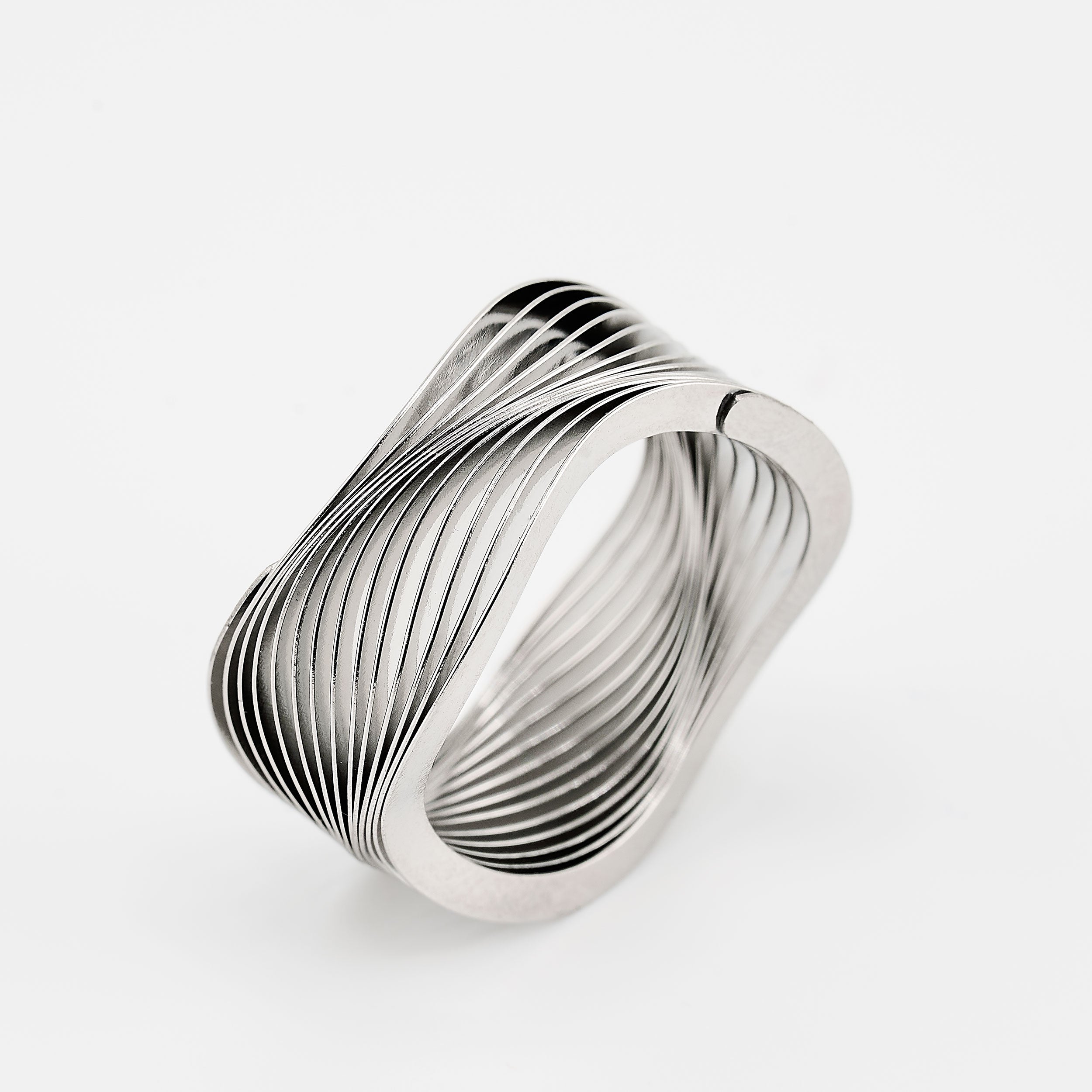 Eleanor ring